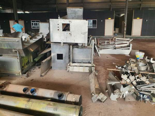 mua inox phế liệu giá cao