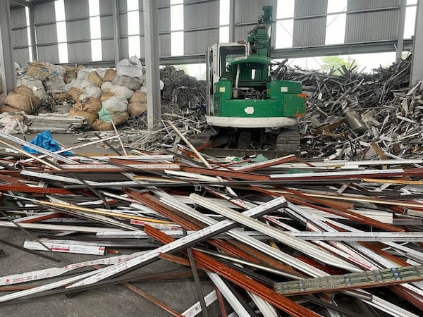 Lợi Ích Của Việc Tái Chế Nhôm Với Môi Trường Và Kinh Tế