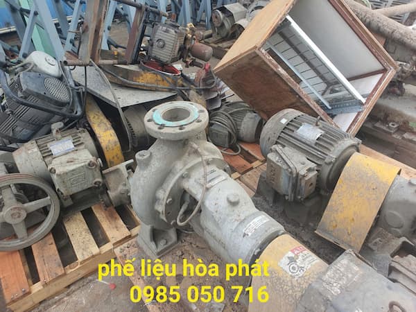 thu gom phế liệu để bảo vệ môi trường 