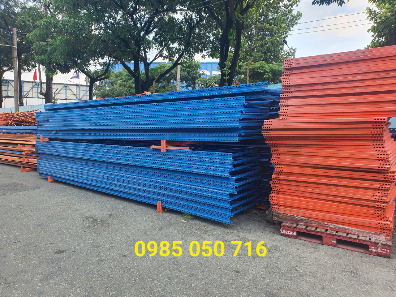 thu mua kệ cũ 